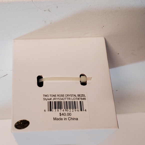 Geneva Womens Rose Goldtone Bracelet Watch NIB NWT - Picture 4 of 4